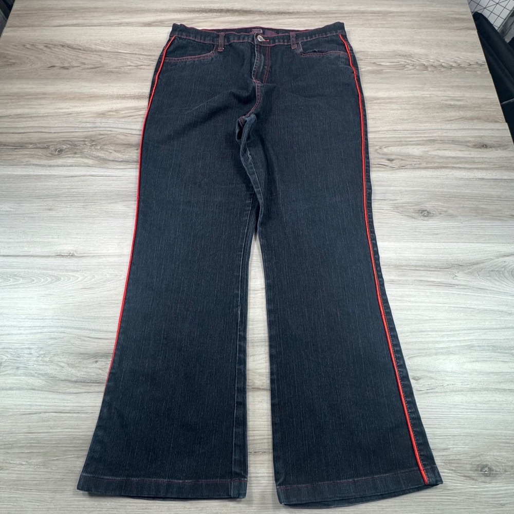 Crest Jeans WMNS Flare Jeans‎ with Red Stitching and Pocket Embroidery 17/18